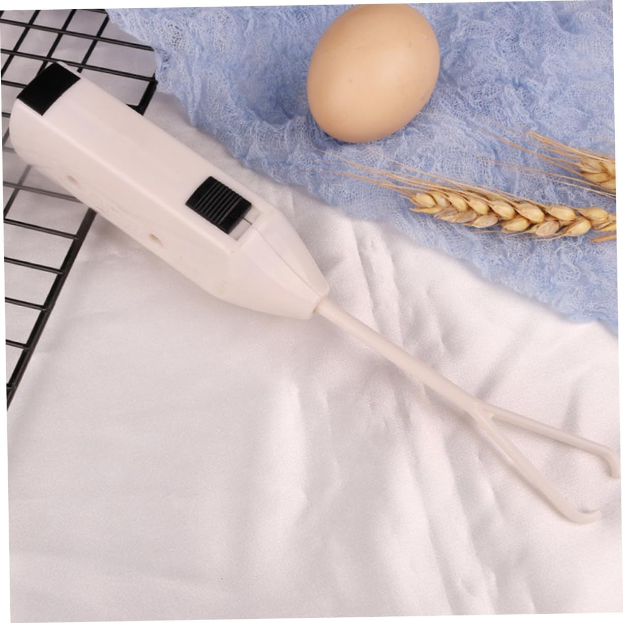2Pcs Electric Egg Beater Drink Blender Baking Mixer Drink Coffee Mixer Latte Frother Egg Stirrer Cake Electric Beater Cake Mixer Egg Blender Kitchen Foam Machine White Mini Plastic  BESPORTBLE   